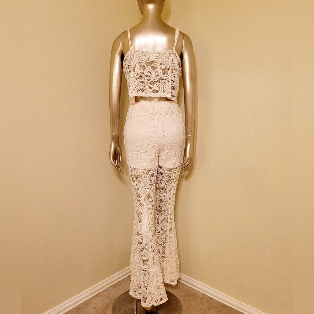 NEW VENUS Ivory Lace Flare Leg 2 Piece Bohemian Festival Beach Pant Set - Picture 9 of 16